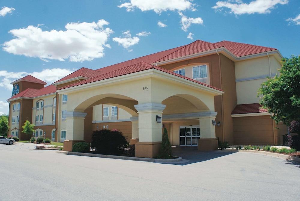 La Quinta By Wyndham Huntsville Airport Madison Esterno foto